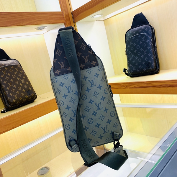 ルイヴィトンバッグ素材ディテール